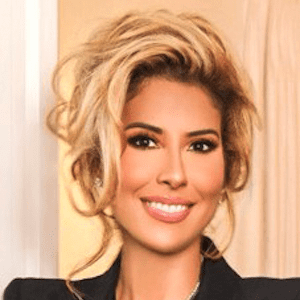 Trixy Castro, Board Member